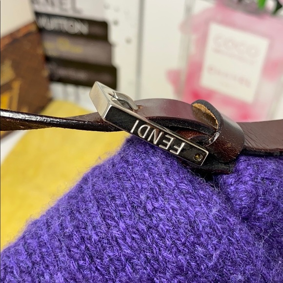 Fendi Baguette - Picture 6 of 13